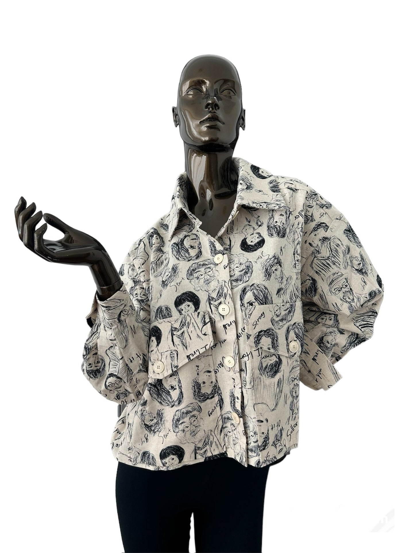 Boxy Design Jacket in Faces Print with long sleeves