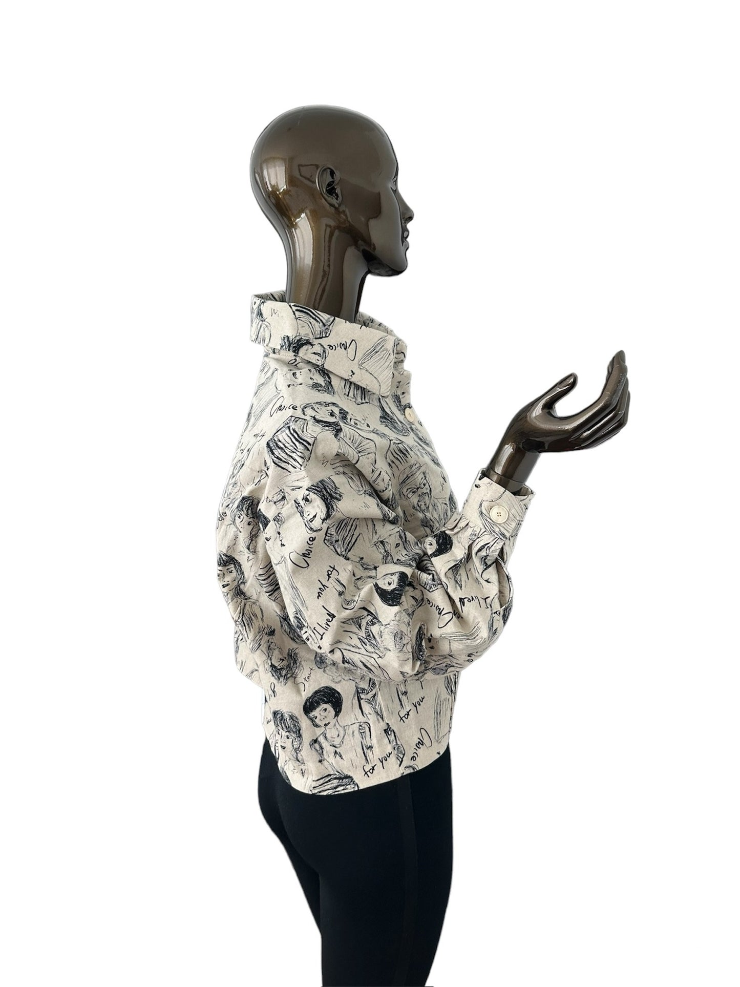 Boxy Design Jacket in Faces Print with long sleeves