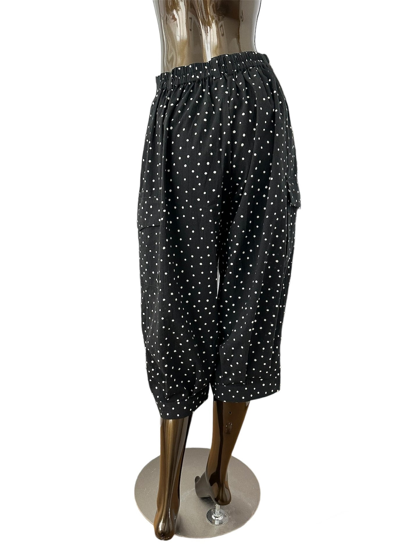 Cropped Pants in Japanese Polka Dot Cotton Fabric